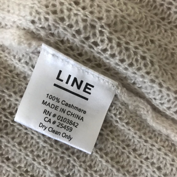 Line Cardigan - Picture 6 of 7